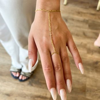 Jasel Jewelry - 14K Gold hand chain permanent jewelry - Jewelry Near Me - Winter Park, Florida Jasel Jewelry - 14K Gold hand chain permanent jewelry - Jewelry Near Me - Winter Park, Florida