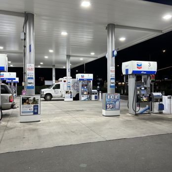 Chevron - Gas Stations Near Me - Fresno, California Chevron - Gas Stations Near Me - Fresno, California