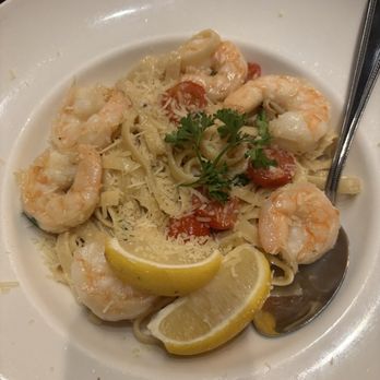 Entrevinos - Shrimp Alfredo and pasta - Wine Bars Near Me - Carolina, Puerto Rico Entrevinos - Shrimp Alfredo and pasta - Wine Bars Near Me - Carolina, Puerto Rico