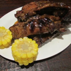 Brad and Pit's RIbshack