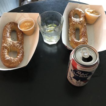 Bootleggin' Bob's - Drinks & Pretzels - Pizza Near Me - St. Louis, Missouri Bootleggin' Bob's - Drinks & Pretzels - Pizza Near Me - St. Louis, Missouri