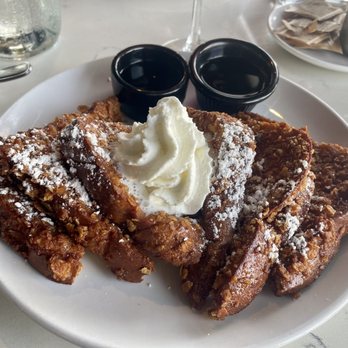 Thirsty Lion - Irish Whiskey French Toast - American Near Me - Euless, Texas