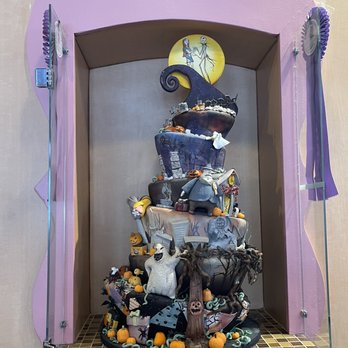 Nadia Cakes TEST - Bakeries Near Me - Palmdale, California