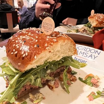 Gordon Ramsay Burger Las Vegas - Burgers Near Me - Las Vegas, Nevada Gordon Ramsay Burger Las Vegas - Burgers Near Me - Las Vegas, Nevada