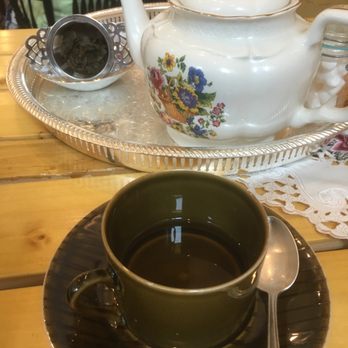 Tea-licious Cafe - A pot of Darjeeling - Coffee & Tea Near Me - Kailua-Kona, Hawaii Tea-licious Cafe - A pot of Darjeeling - Coffee & Tea Near Me - Kailua-Kona, Hawaii