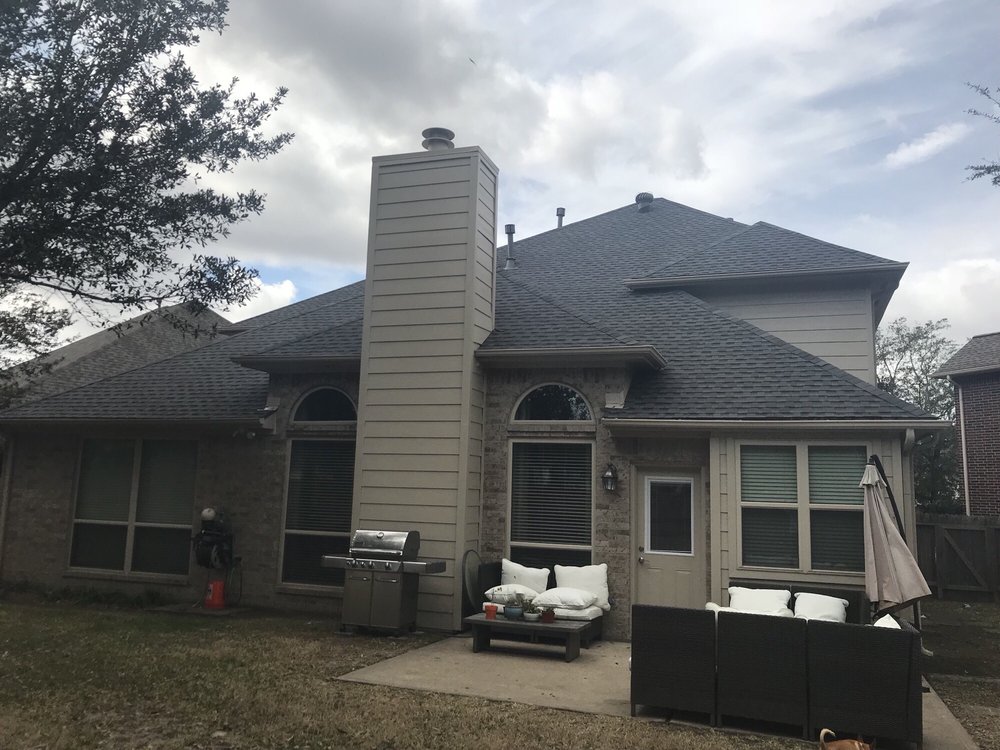 Slide of The Roof Depot