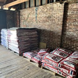 Yeomans Feed Seed & Garden Supply