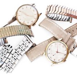 MK Jewelers - Watch repair, bandstand batteries.