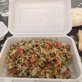 Burmese Bites - Tea leaf salad - Burmese Near Me - Elmhurst, New York