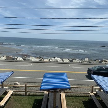 Lobster Cove - View from the second story - Seafood Near Me - York Harbor, Maine Lobster Cove - View from the second story - Seafood Near Me - York Harbor, Maine