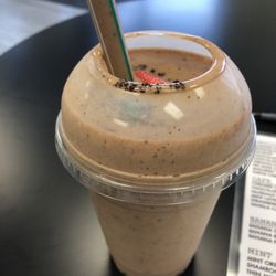 Caledonia Nutrition - Dirt Cake Shake!