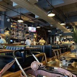 El Lugar Cantina