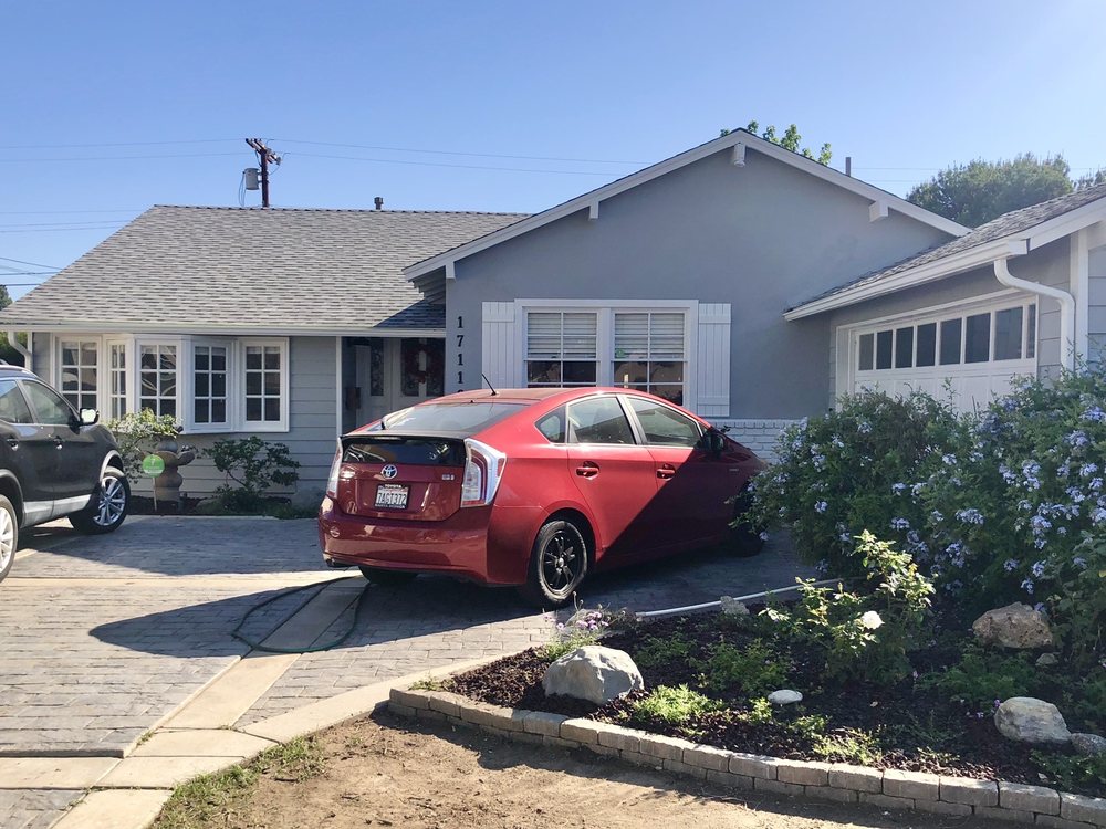 Slide of Golden Eagle Roofing Services