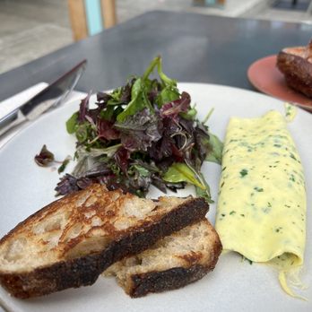 Tartine Sycamore - Omelette - Bakeries Near Me - Los Angeles, California Tartine Sycamore - Omelette - Bakeries Near Me - Los Angeles, California