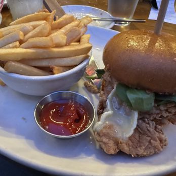 MESSHALL - Crispy Chicken Sando - Breakfast & Brunch Near Me - Los Angeles, California
