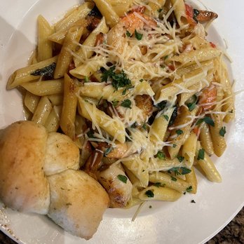 BJ's Restaurant & Brewhouse - Shrimp scampi with penne instead of spaghetti. - Pizza Near Me - Gainesville, Virginia