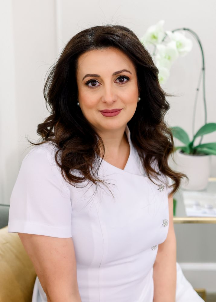 Integrative Esthetics Logo