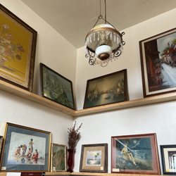 The Vintage Hawaii - Art room