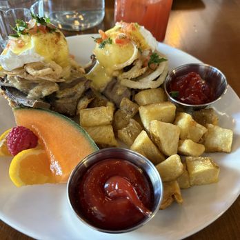 B House - Asian Fusion Near Me - Vancouver, British Columbia B House - Asian Fusion Near Me - Vancouver, British Columbia