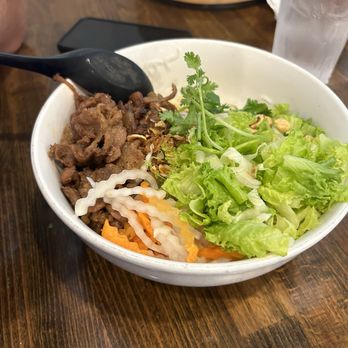 Pho Tuoi - Vermicelli with pork - Vietnamese Near Me - Gladstone, Missouri Pho Tuoi - Vermicelli with pork - Vietnamese Near Me - Gladstone, Missouri