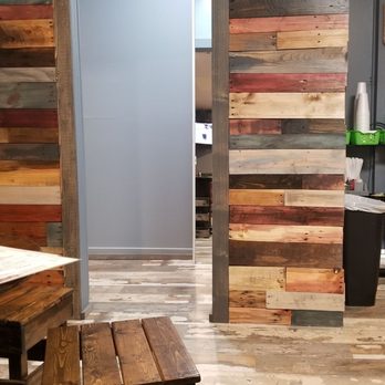 Pallet Bar and Grill - Pallet walls - American Near Me - Fort Walton Beach, Florida Pallet Bar and Grill - Pallet walls - American Near Me - Fort Walton Beach, Florida