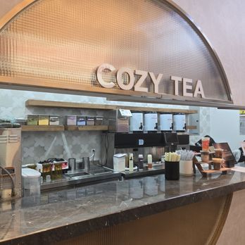 LIC Food Hall - Cozy Tea - Food Court Near Me - Queens, New York