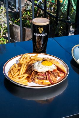 Mulleady's Irish Pub by null