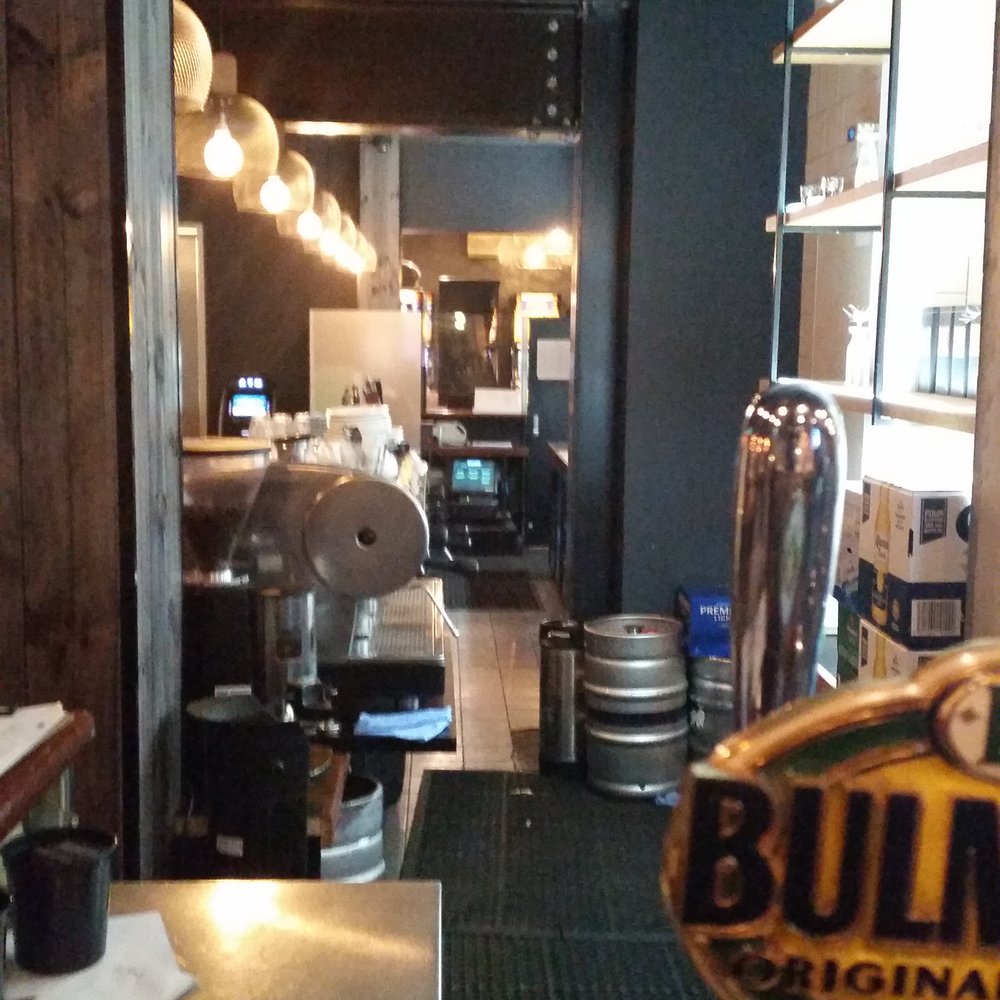 The Saracen's Head - Restaurants Near Me - Adelaide, SA