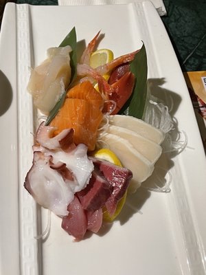 37 Xiang Seafood Hot Pot Restaurant by null