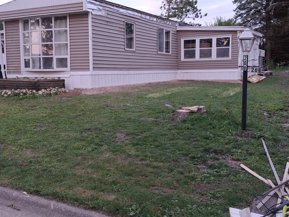 Slide of TT and J Handyman Services