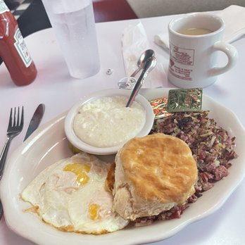 Georgie's Diner - Corn beef hash special - Diners Near Me - Saint Augustine, Florida
