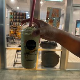 Avocado Snow Bubble Avocado Snow Bubble