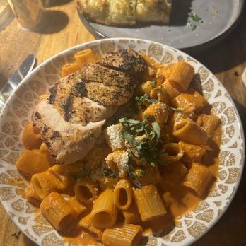 Hearth Kitchen - Spicy Radiatori alla Vodka - Pizza Near Me - Kennett Square, Pennsylvania
