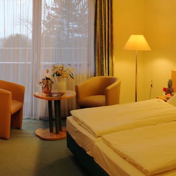 Parkhotel Emstaler Höhe - Standartzimmer - Hotels Near Me - Bad Emstal, HE Parkhotel Emstaler Höhe - Standartzimmer - Hotels Near Me - Bad Emstal, HE