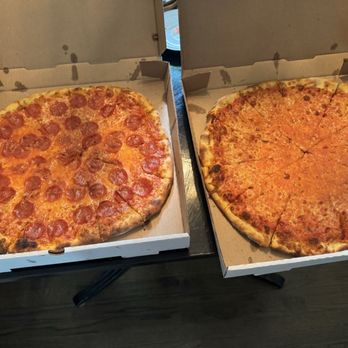 Primavera Pizza - Classic (Large) - Pizza Near Me - Livonia, Michigan Primavera Pizza - Classic (Large) - Pizza Near Me - Livonia, Michigan