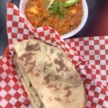 Chatore Indian cuisine - Kadhai paneer & tandoori roti - Indian Near Me - Fresno, California Chatore Indian cuisine - Kadhai paneer & tandoori roti - Indian Near Me - Fresno, California