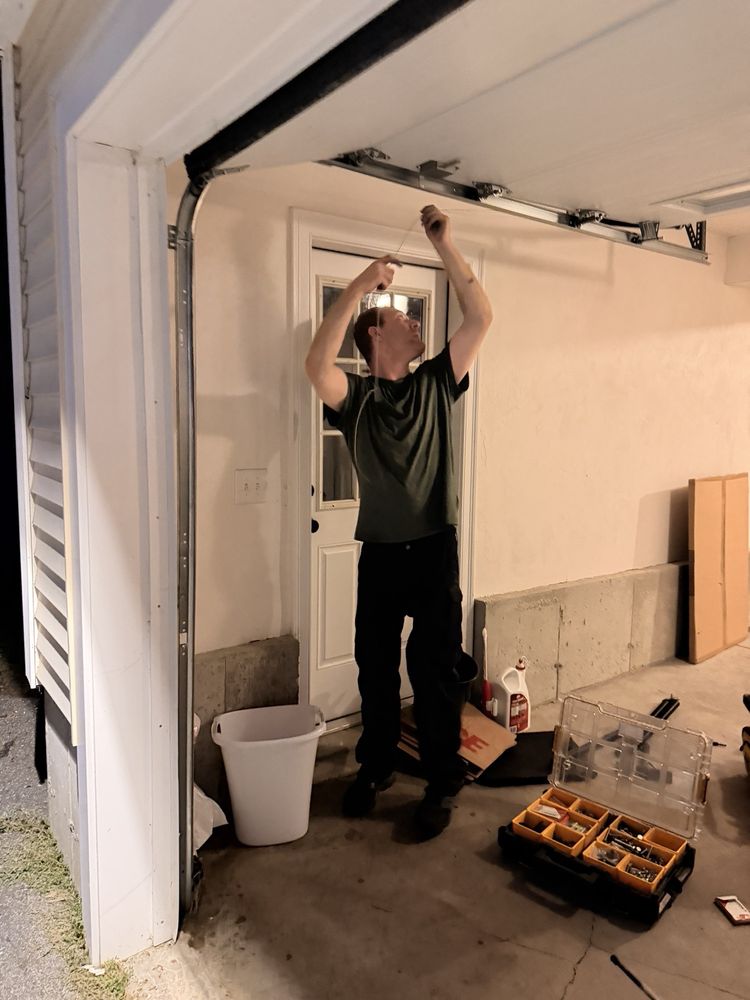 Murray’s Garage Door Services - Garage Door Contractor in Chelmsford, MA