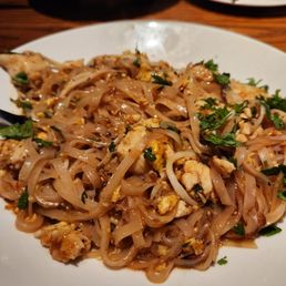 Pad Thai with Chicken Pad Thai with Chicken