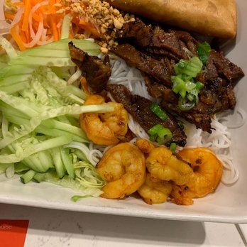 Pho Ha #7 - Beef with Shrimp and egg roll - Vietnamese Near Me - Riverside, California