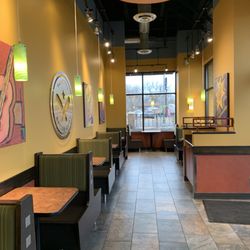 Pancheros Mexican Grill - Fridley - Dining area