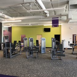 Anytime Fitness - Strength training