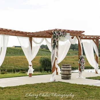 Carper Winery - Venues & Event Spaces Near Me - Norwalk, Iowa