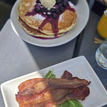 Bacon & Butter - Blueberry pancakes and bacon - Breakfast & Brunch Near Me - Sacramento, California Bacon & Butter - Blueberry pancakes and bacon - Breakfast & Brunch Near Me - Sacramento, California