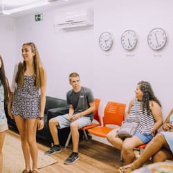 Centro Mundo Lengua - Alumnos en la escuela