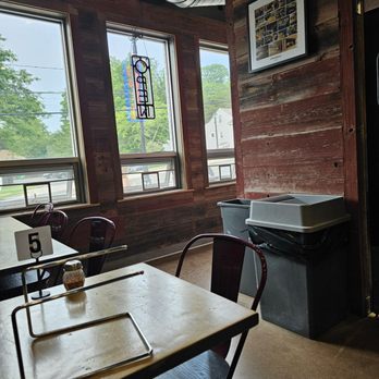 Fuoco Apizza - Inside - Pizza Near Me - Cheshire, Connecticut