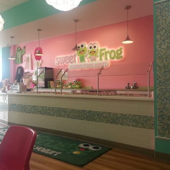 sweetFrog Premium Frozen Yogurt - Ice Cream & Frozen Yogurt Near Me - Bear, Delaware sweetFrog Premium Frozen Yogurt - Ice Cream & Frozen Yogurt Near Me - Bear, Delaware