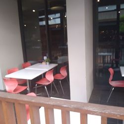 La Famiglia - Outdoor Seating