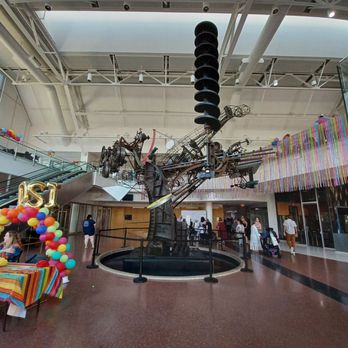 Chaos 1 - Public Art Near Me - Columbus, Indiana