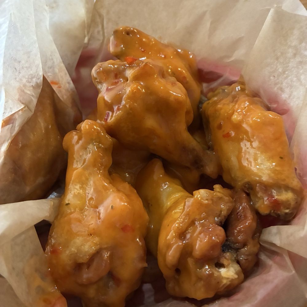 Sidelines Bar & Grill - Awesome Sauce - Dive Bars Near Me - Pittsburgh, Pennsylvania