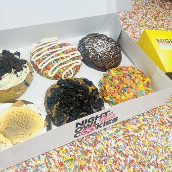 Night Owl Cookies - Mix box - Desserts Near Me - Miami, Florida Night Owl Cookies - Mix box - Desserts Near Me - Miami, Florida